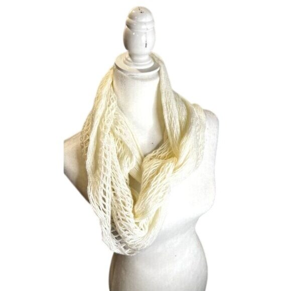 Infinity Scarf Women's Winter‎ Warm Cable Knit Circle Wrap - Picture 3 of 3